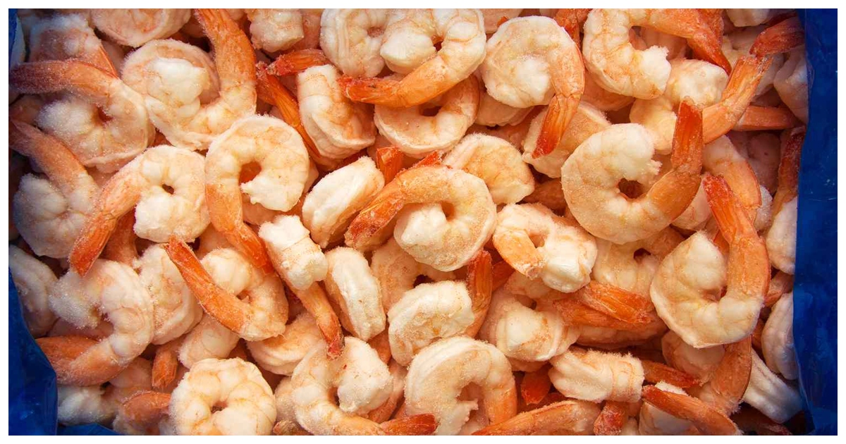 প্রায় ৮৫ হাজারের বেশি চিংড়ি ব্যাগ প্রত্যাহার করা হয়েছে। ছবি: পিপল ডট কম